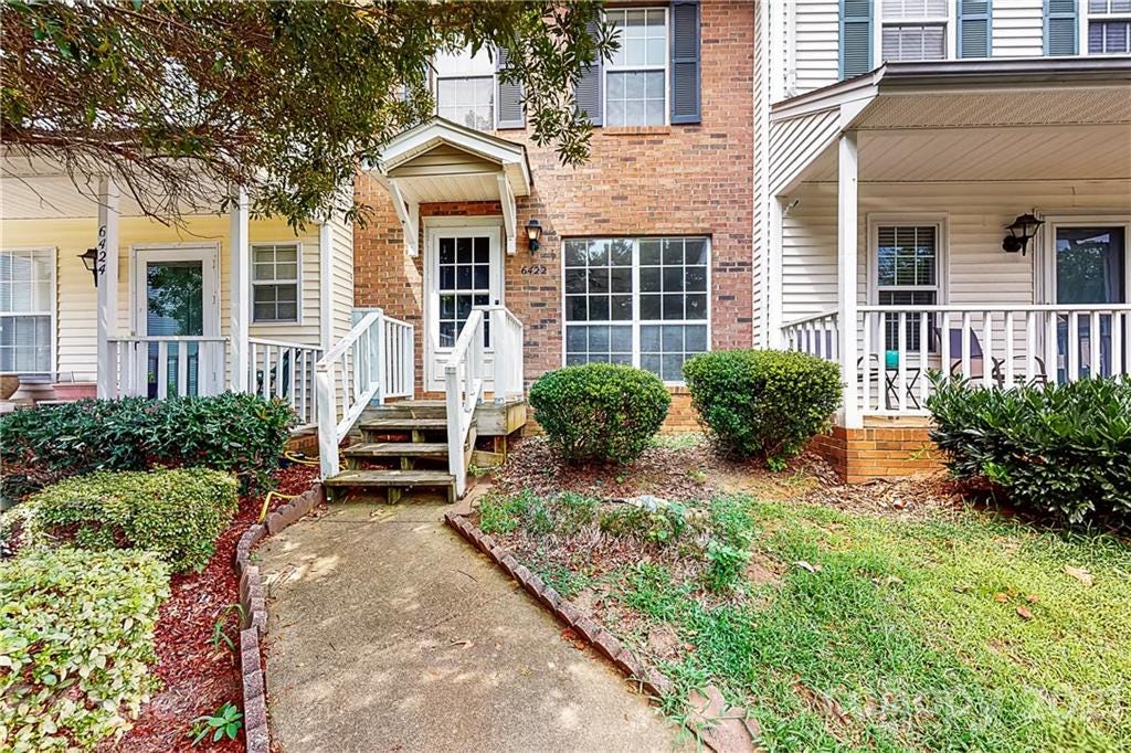 Sold 6422 Windsor Gate Lane, Charlotte, NC 28215 2 Beds / 1 Full Bath / 1 Half Bath 131,900
